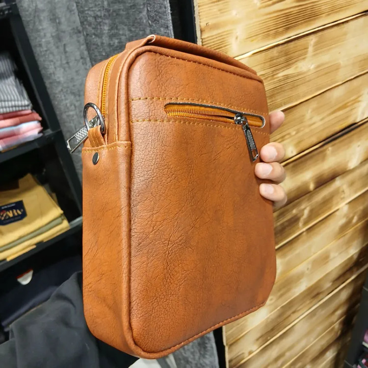 کیف دوشی اسپرت مردانه چرم مصنوعی رنگ مشکی و عسلی و قهوه ای روزمره